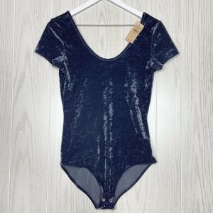American Eagle Velour Dark Grey Short Sleeve Bodysuit Size Medium
